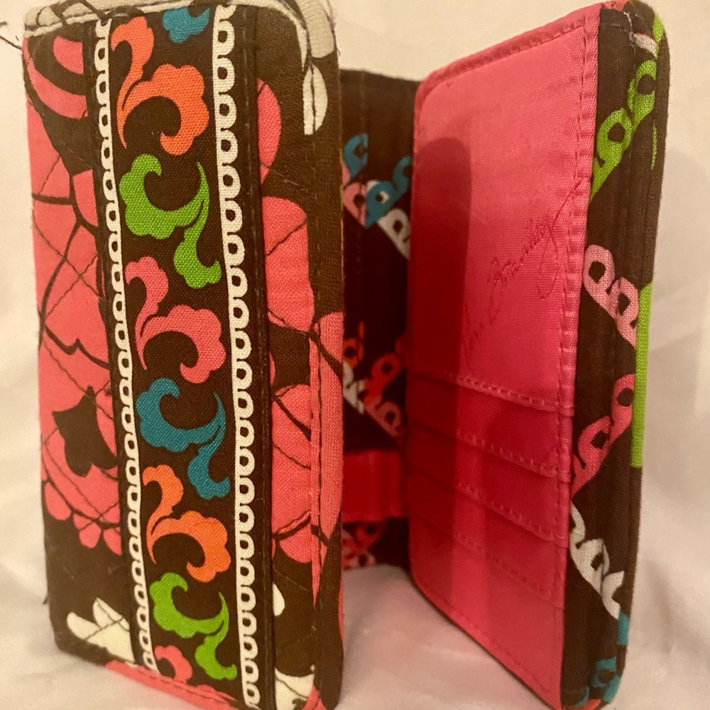Vera Bradley women’s wallet